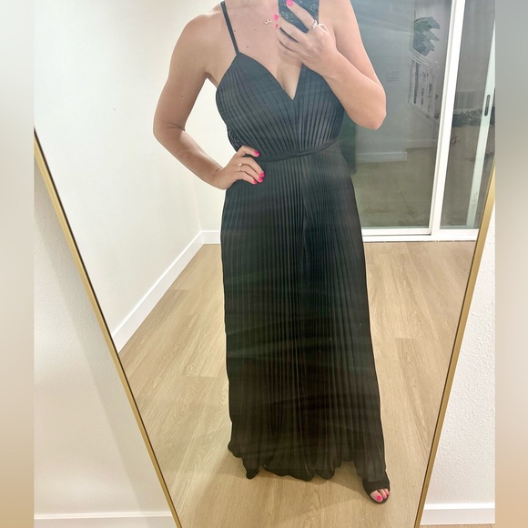 Stunning black Mac Duggal jumpsuit size 6 NWT🩷🖤🔥🔥🔥 - Picture 6 of 10